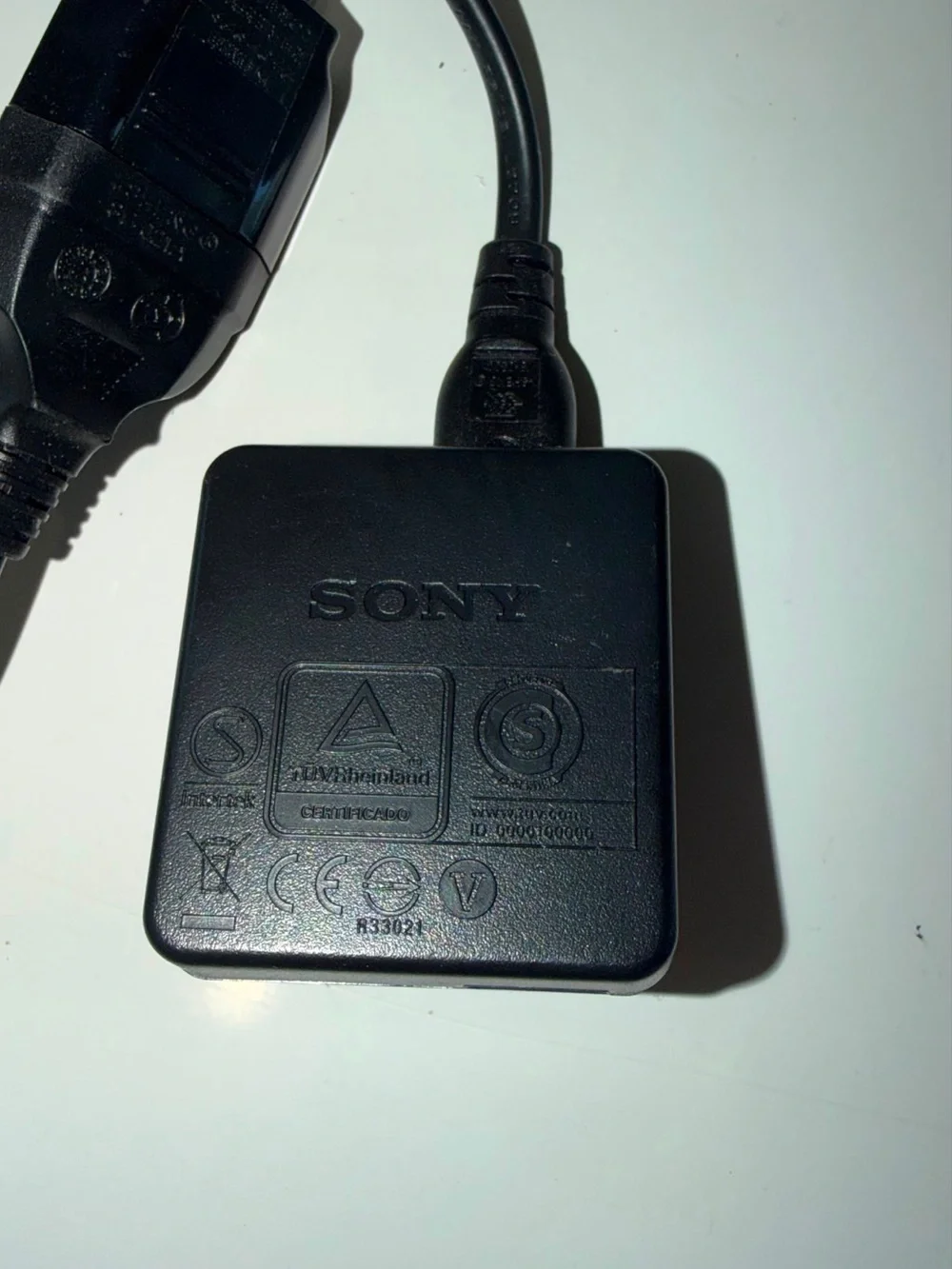 Genuine Sony AC-UB10C AC Adapter USB Power Supply Wall Charger